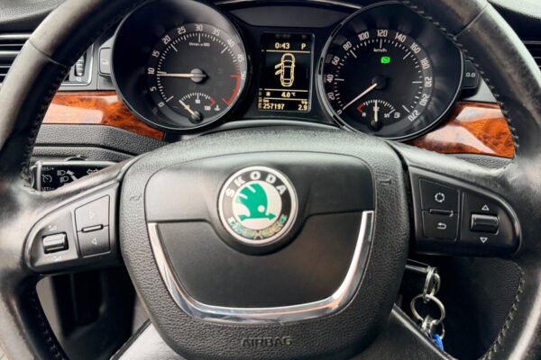 WhatsApp Image 2026-01-27 at 14.13.13 (4)