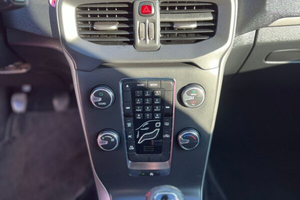 WhatsApp Image 2026-02-16 at 15.01.24